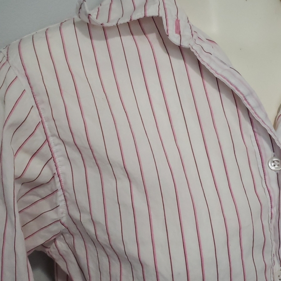 💙 10 for $20 - gap pinstripe blouse - Picture 2 of 2